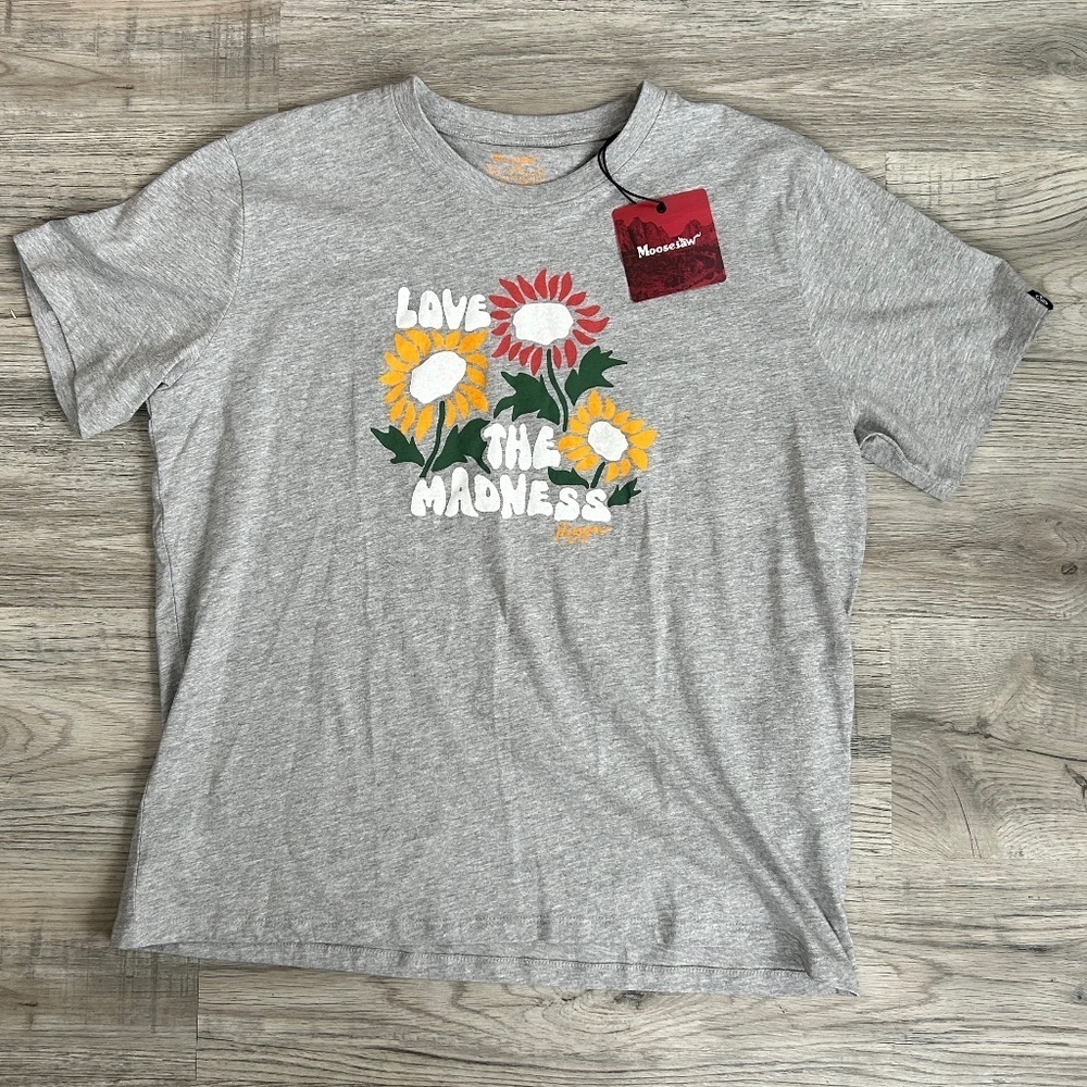 NWT Moosejaw Women's Sunflower Gray T-shirt‎ Sz XXL